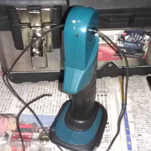 マキタ フラッシュライト ML185 改造(LED化): 新庄サービスの